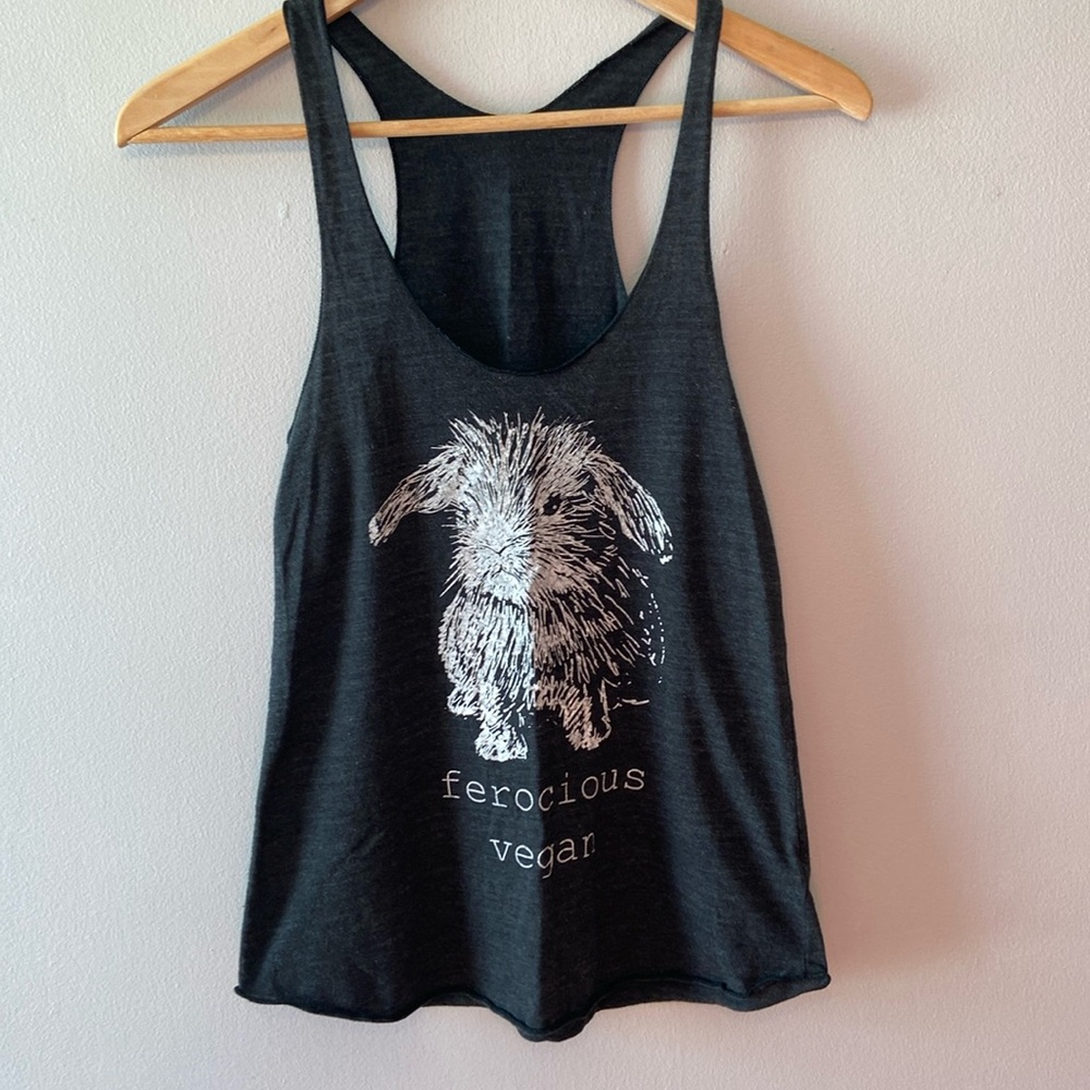 Ferocious Vegan tank top 🐰 size Small